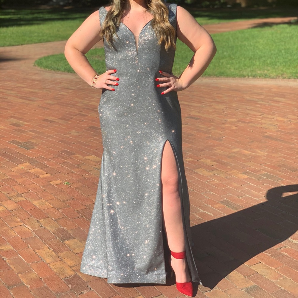 2/$300 Prom dress